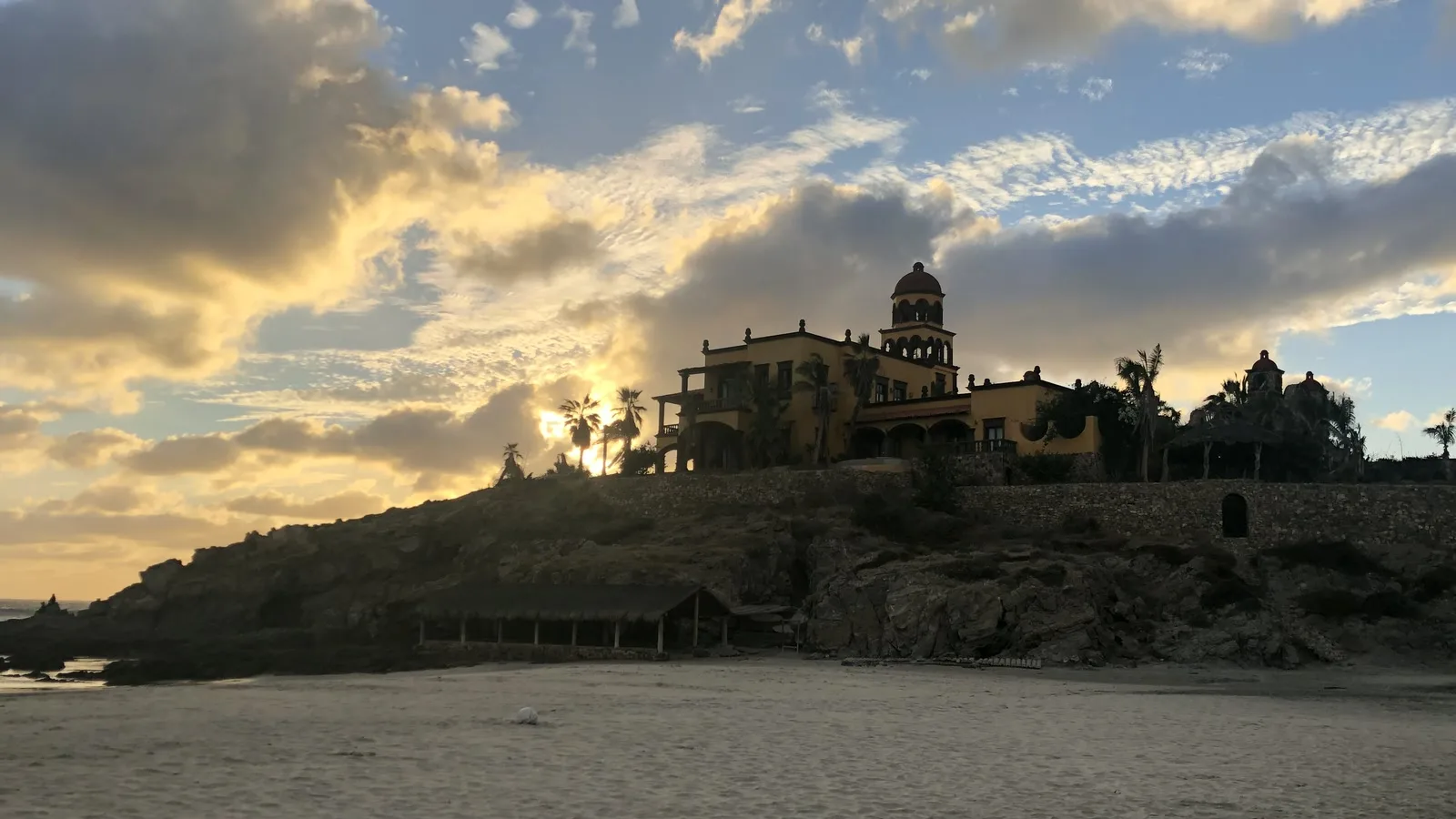 Hacienda Cerritos above the Pacific at sunset