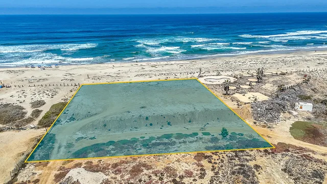 Cerritos Beachfront Acre on the Pacific coast