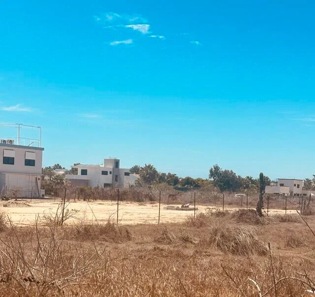 Level Lot at Rancho Nuevo Lote Hildebrand in Cerritos