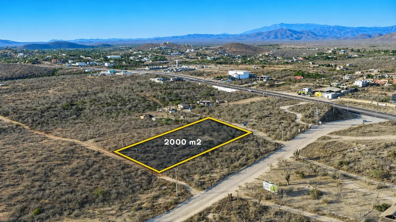 Easy Access to the Highway at Cerritos Easy Access Lot in Cerritos