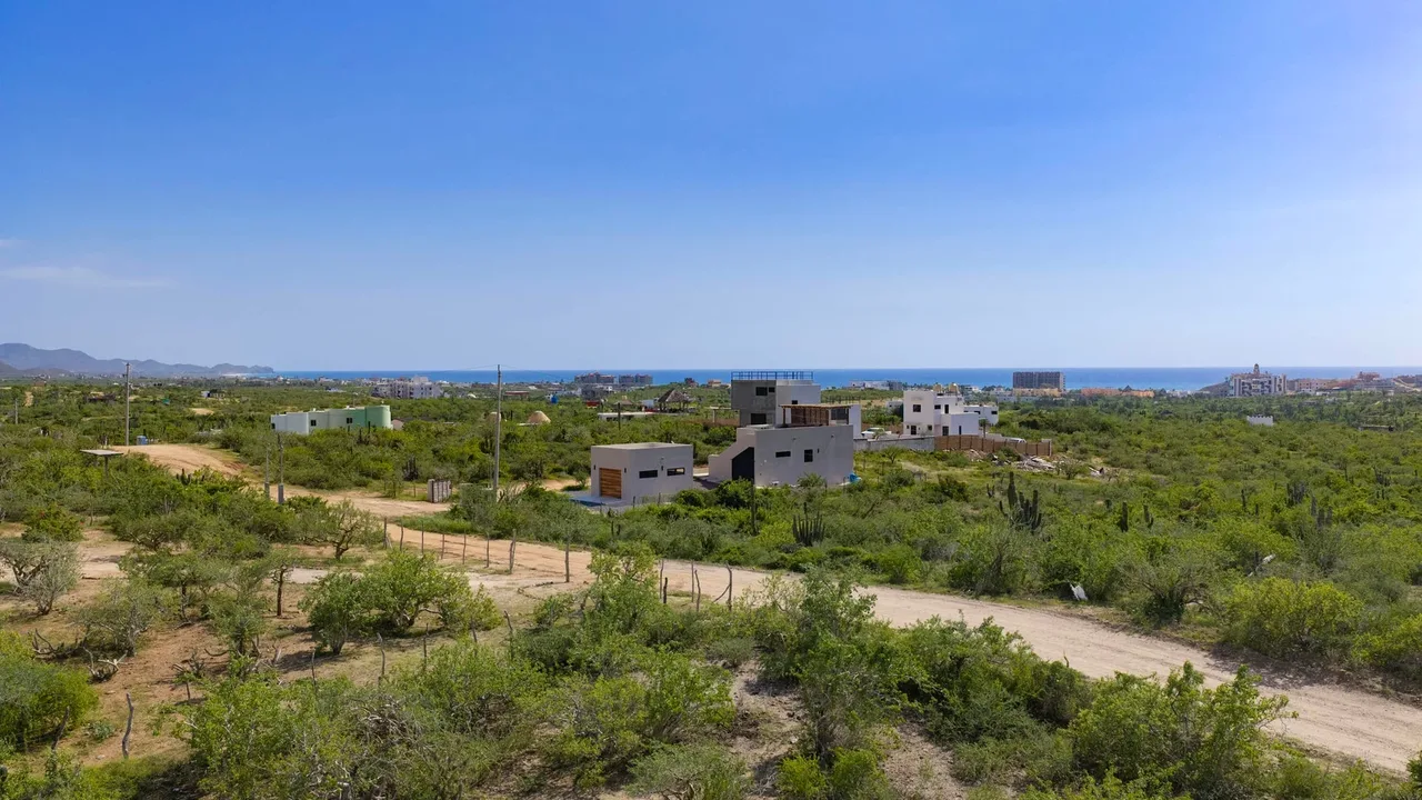 View to West at Lote 1603 in Cerritos